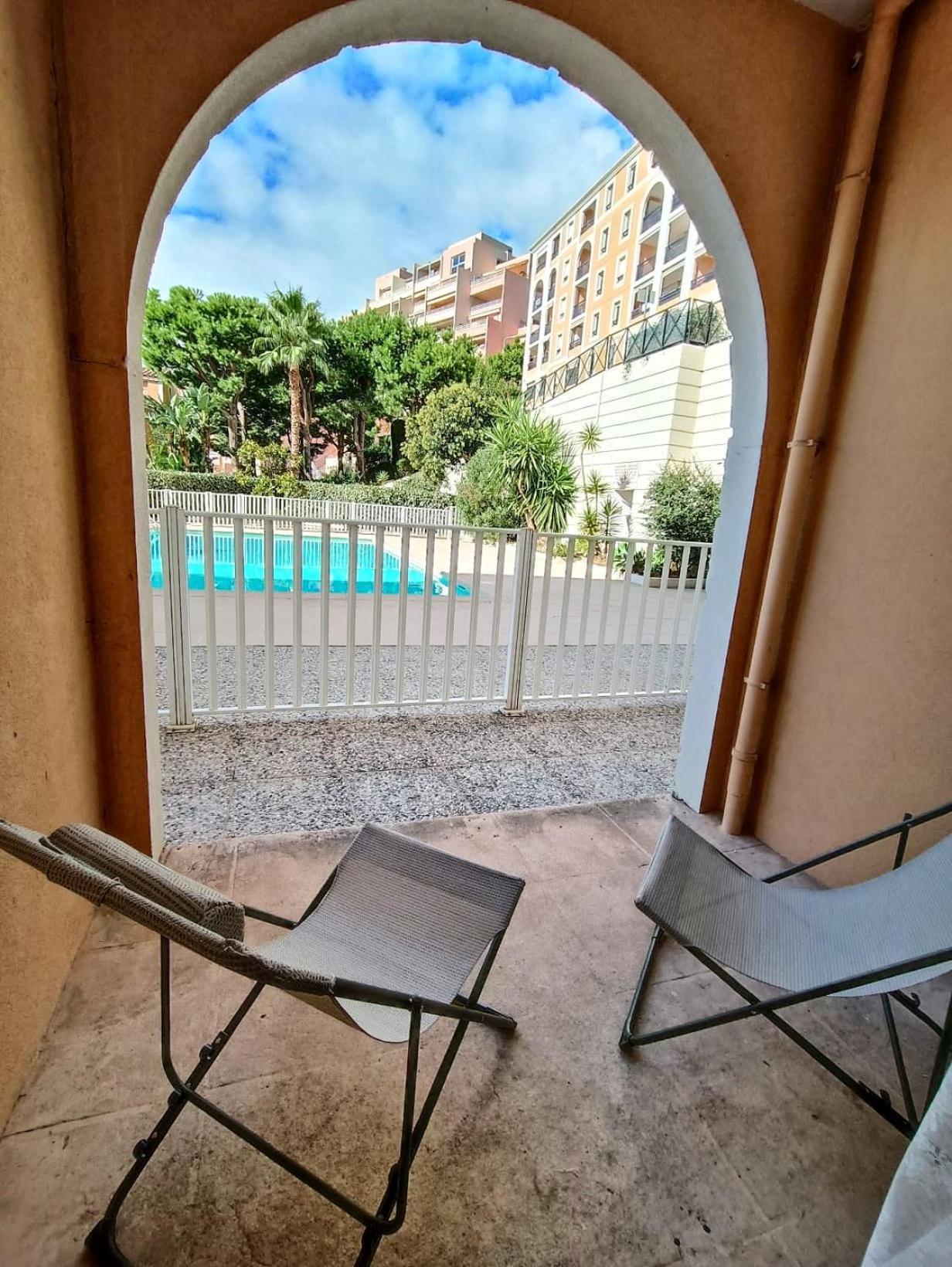 Direct Monaco Studio Devant Piscine Beausoleil Dış mekan fotoğraf