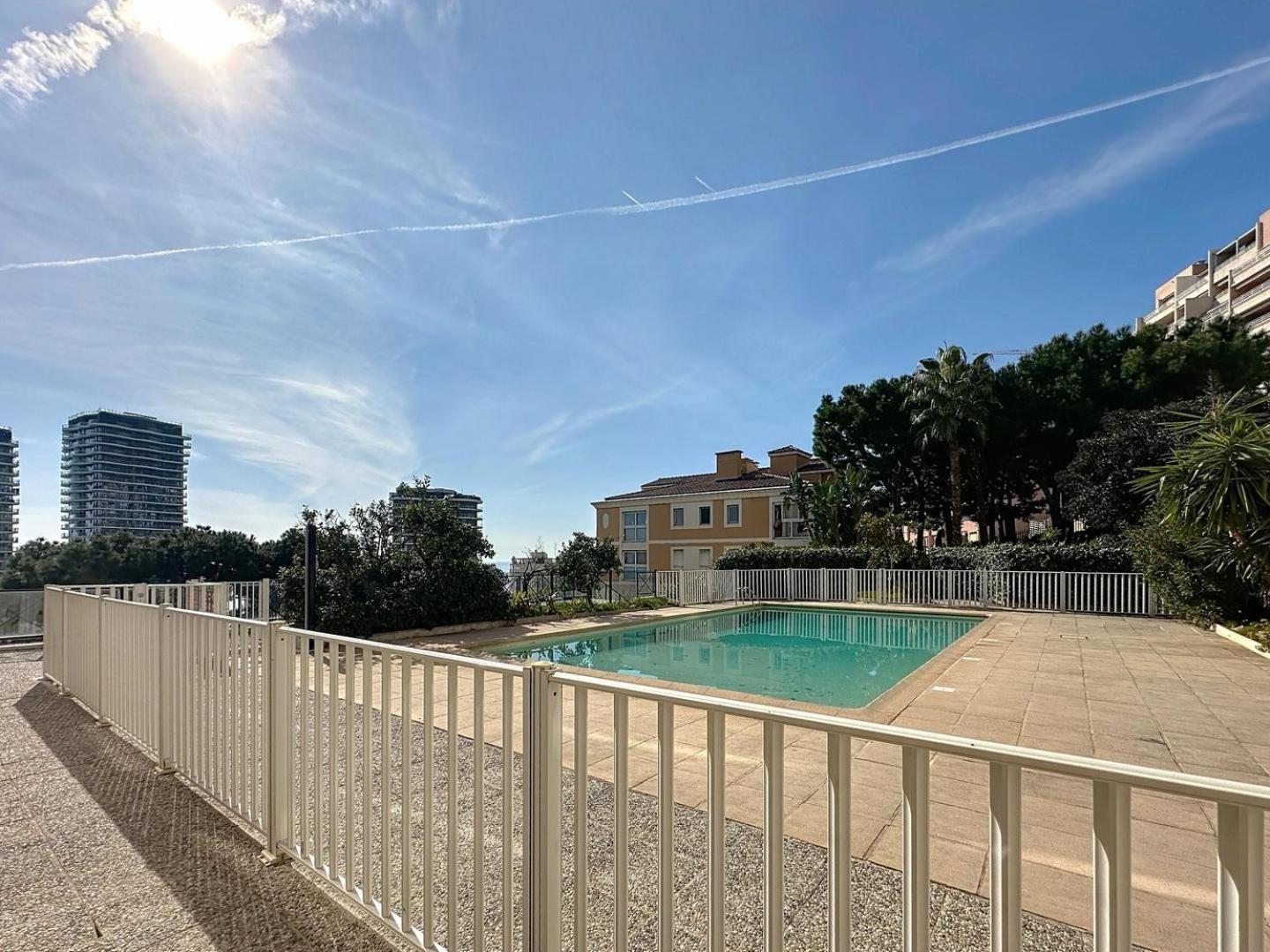 Direct Monaco Studio Devant Piscine Beausoleil Dış mekan fotoğraf